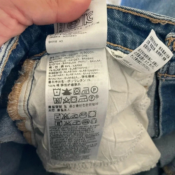 Levi’s high rise skinny denim - Picture 7 of 12